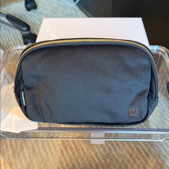 lululemon athletica Charcoal Toiletry Bag